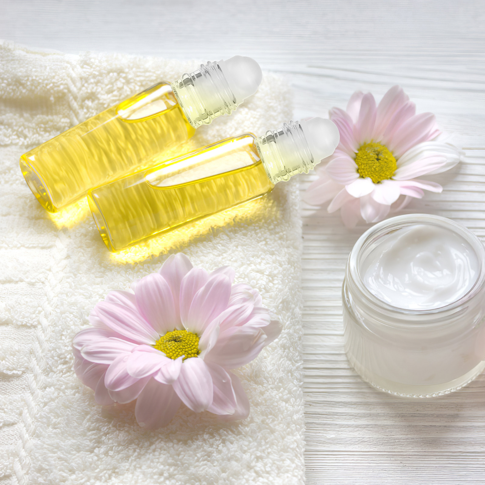 12 Buah Botol Rol Minyak Esens - On Perfume & Fragrance Kota Bogor ulasan dan harga
